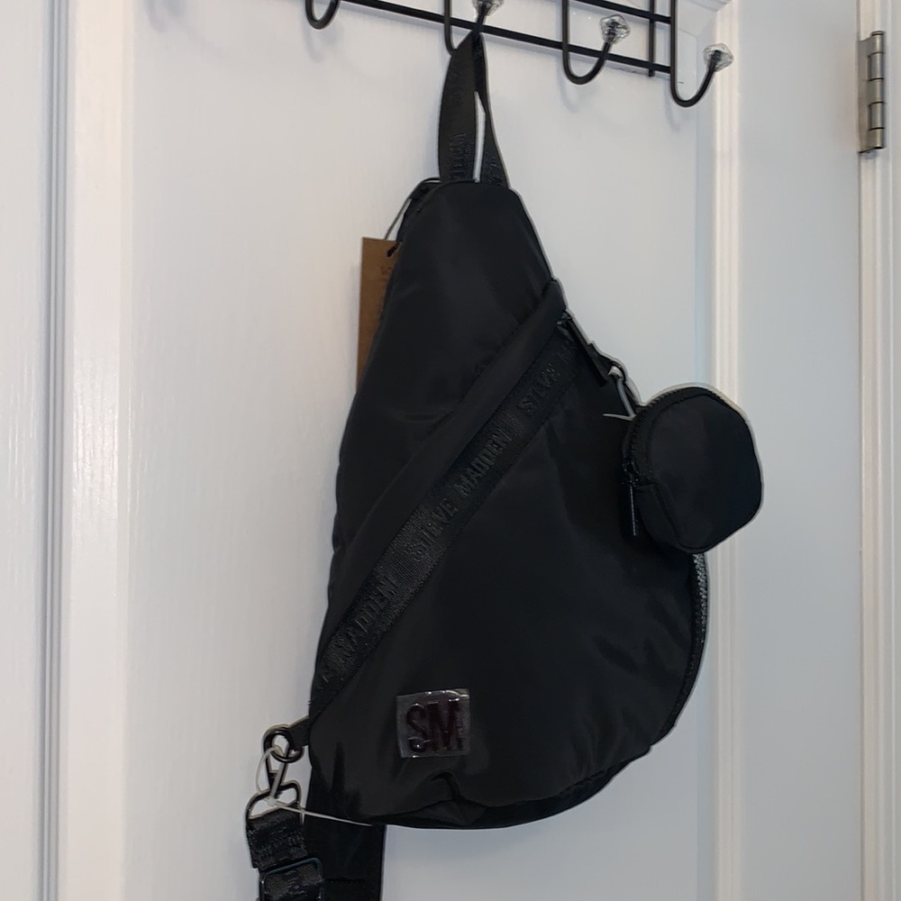 Steve Madden Black Quilt Nylon Sling Bag